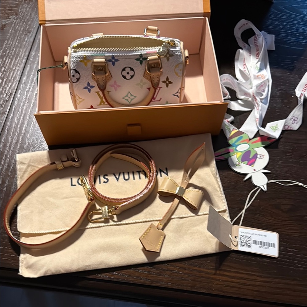 Louis Vuitton X Takashi Murakami NANO SPEEDY** Investement Piece - Picture 1 of 13